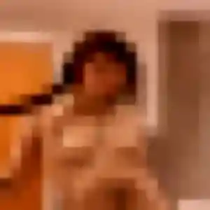Photo privée de Yolande, 20 ans à Pluvigner - rencontre coquine