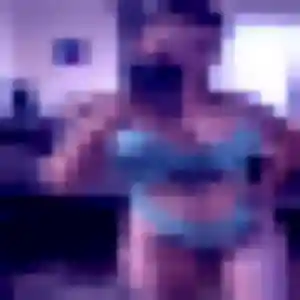 Photo privée de Nicole, 33 ans à Pont-de-Chéruy - rencontre coquine