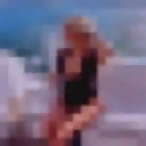 Anna, femme de 19 ans veut rencontre coquine à Pourrières
