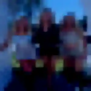 Karen (29 ans) à Riantec propose une rencontre ce soir