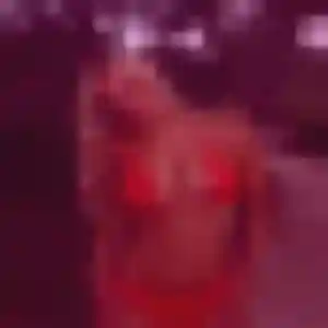 Ursula, 28 ans, connectée à Riorges pour une rencontre coquine