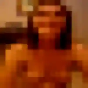 Tessa, 30 ans, en ligne à Saint-Aubin-lès-Elbeuf pour une rencontre coquine