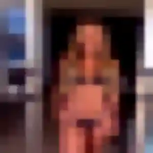 Sexy Honorine, 20 ans à Saint-Brieuc - découvrir son profil