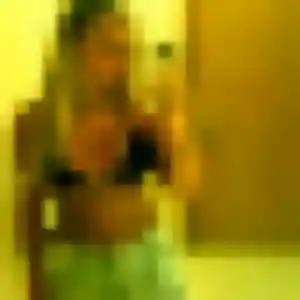 Inaya (44 ans) à Saint-Cyprien propose un rencontre coquine maintenant