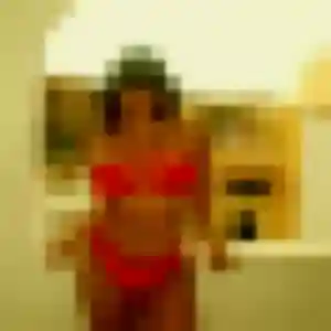 Margot de Saint-Flour, 24 ans - rencontre coquine sans lendemain