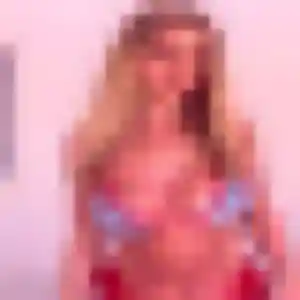 Catherine, fille de 32 ans cherche rencontre coquine à Saint-Genis-Pouilly