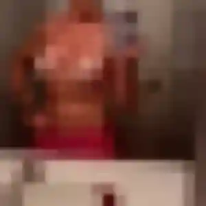 Anne-Sophie, femme de 23 ans veut rencontre coquine à Saint-Hilaire-du-Harcouët
