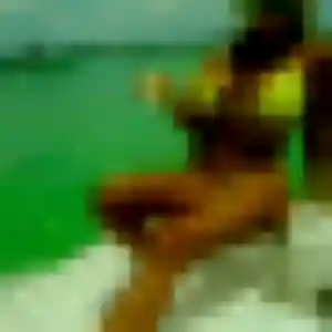 Photo privée de Elise, 24 ans à Saint-Hilaire-du-Harcouët - rencontre coquine