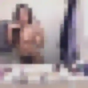 Nolwenn, 19 ans, cherche un rencontre coquine à Saint-Jean-Bonnefonds