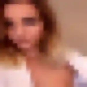 Photo privée de Solene, 25 ans à Saint-Jean-de-la-Ruelle - rencontre coquine