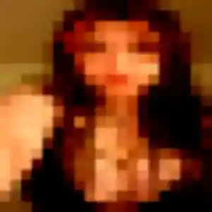 Photo privée de Louise, 38 ans à Saint-Mitre-les-Remparts - plan discret