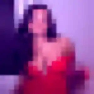 Estee, 29 ans, dispo pour rencontre coquine à Saint-Pierre-en-Faucigny