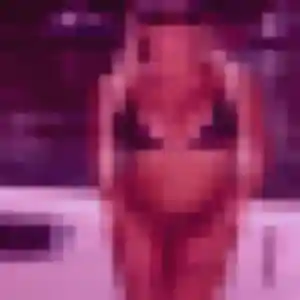 Faustine, 29 ans, en ligne à Saint-Priest-en-Jarez pour une rencontre coquine