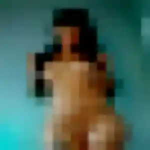 Adelaide, fille de 44 ans cherche rencontre coquine à Saint-Yrieix-la-Perche