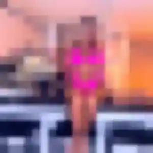 Katia (21 ans) à Sainte-Anne attend un rencontre coquine maintenant