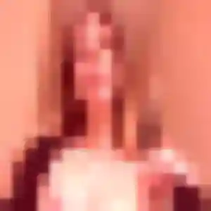 Irina, 28 ans, connectée à Sainte-Geneviève-des-Bois pour une rencontre coquine