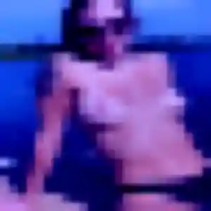 Photo exclusive de Wilhelmine, 26 ans à Sainte-Livrade-sur-Lot - plan discret