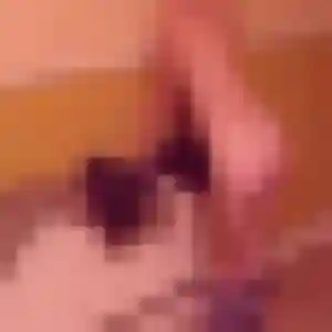 Rejoins Flavia, 30 ans à Sénas gratuitement
