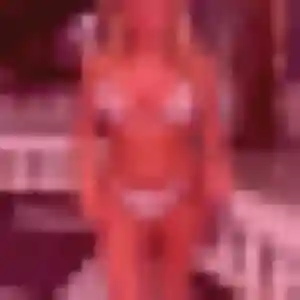 Belle Yvette, 35 ans à Servian - la contacter