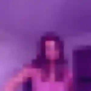 Profil de Nelly à Val-de-Reuil (19 ans) - rencontre coquine sans inscription