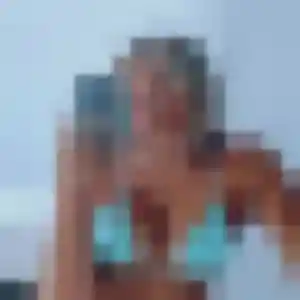 Flavia, femme de 33 ans propose rencontre coquine à Valdallière