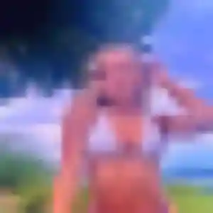 Alicia, 35 ans, en ligne à Vaucresson pour une rencontre coquine