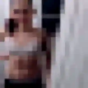 Rencontre Nelly, 35 ans à Veauche en privé