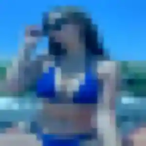 Estelle, 26 ans, en ligne à Venelles pour une rencontre coquine