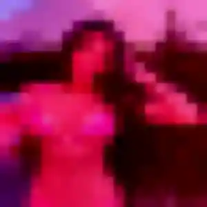Alix (42 ans) à Vernouillet attend une rencontre ce soir
