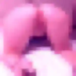 Photo de Siham à Vichy (28 ans) - rencontre coquine sans inscription