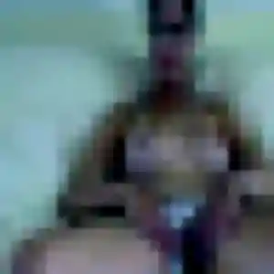 Severine, 37 ans, connectée à Villecresnes pour une rencontre coquine