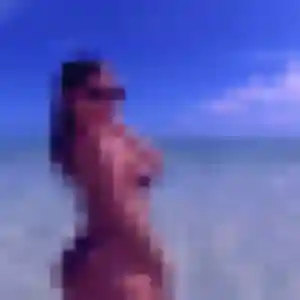 Melanie, femme de 29 ans veut rencontre coquine à Villefontaine