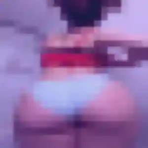 rencontre coquine à Vitré : profil de Ulrike, 28 ans - accès libre